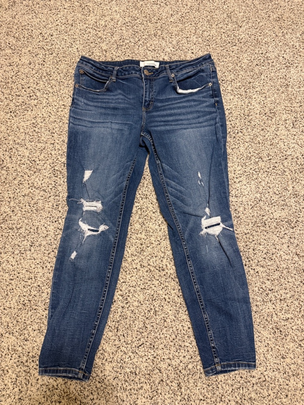 Maurice’s Size 32 Dark Blue Distressed Women’s Jeans